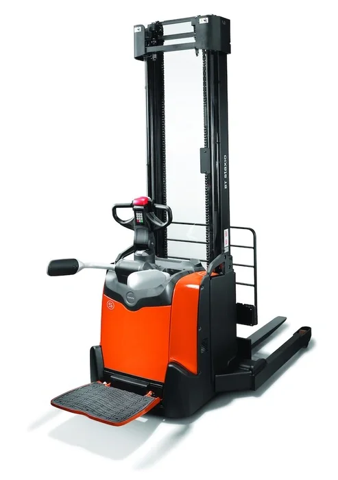 BT Staxio SPE140S powered stacker, electric stacker truck with straddle, platform, and side guards. Product photo taken from the back at an angle.  
