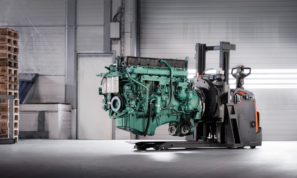 Modified SPE powered stacker carrying big engine