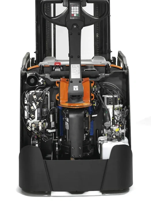 BT Staxio SWE145, electric walkie stacker. Details photo of motor compartment.