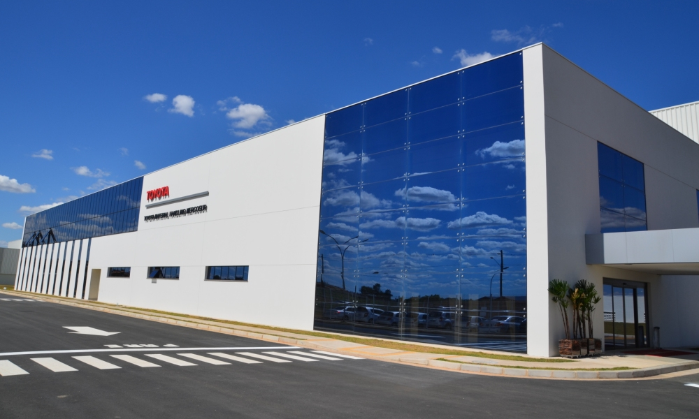 Photograph of Toyota factory entrance in Brazil