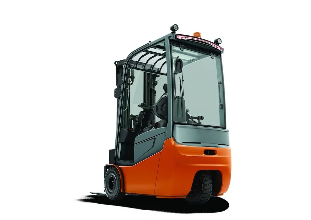 Electric counterbalanced forklift BT Cargo E2-series with closed cabin