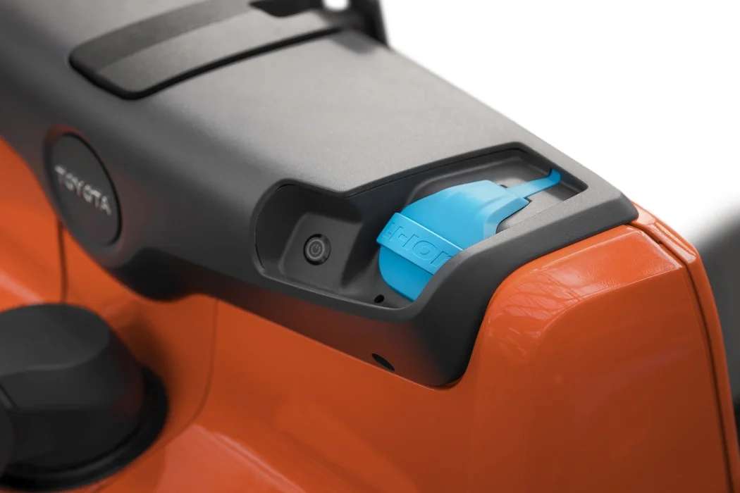BT Levio LWI160 powered pallet truck, electric walkie low-lifter. Details photo of charging port.