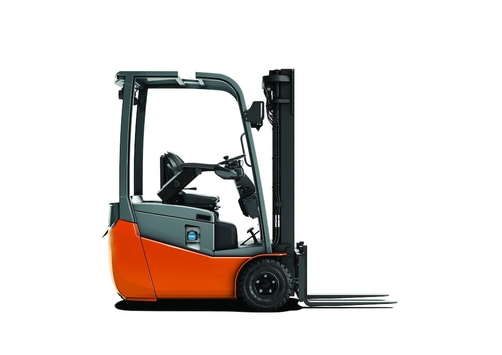 Electric counterbalanced forklift BT Cargo E2-series