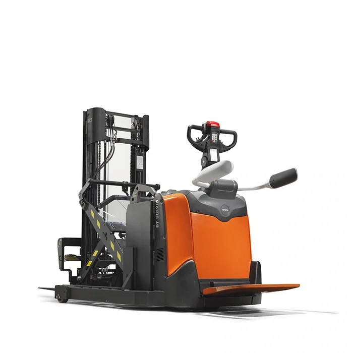 BT Staxio SPE120XR, electric stacker with reach mast, platform, and side guards. Product photo taken from the back at an angle.