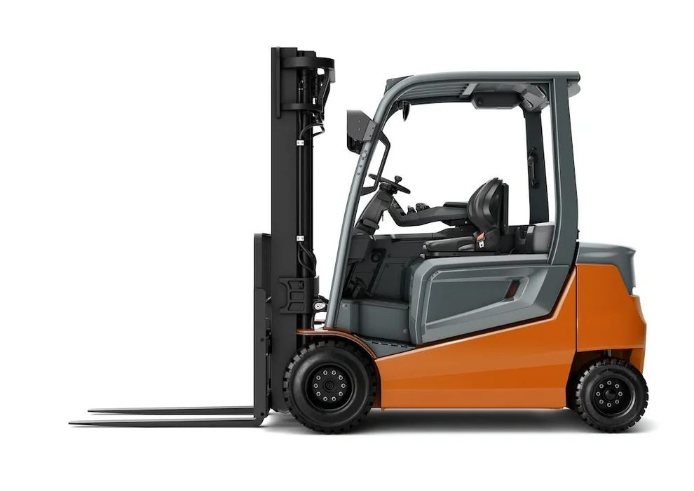 Electric counterbalanced forklift BT Cargo E8-series, 4-wheel 3.5 ton