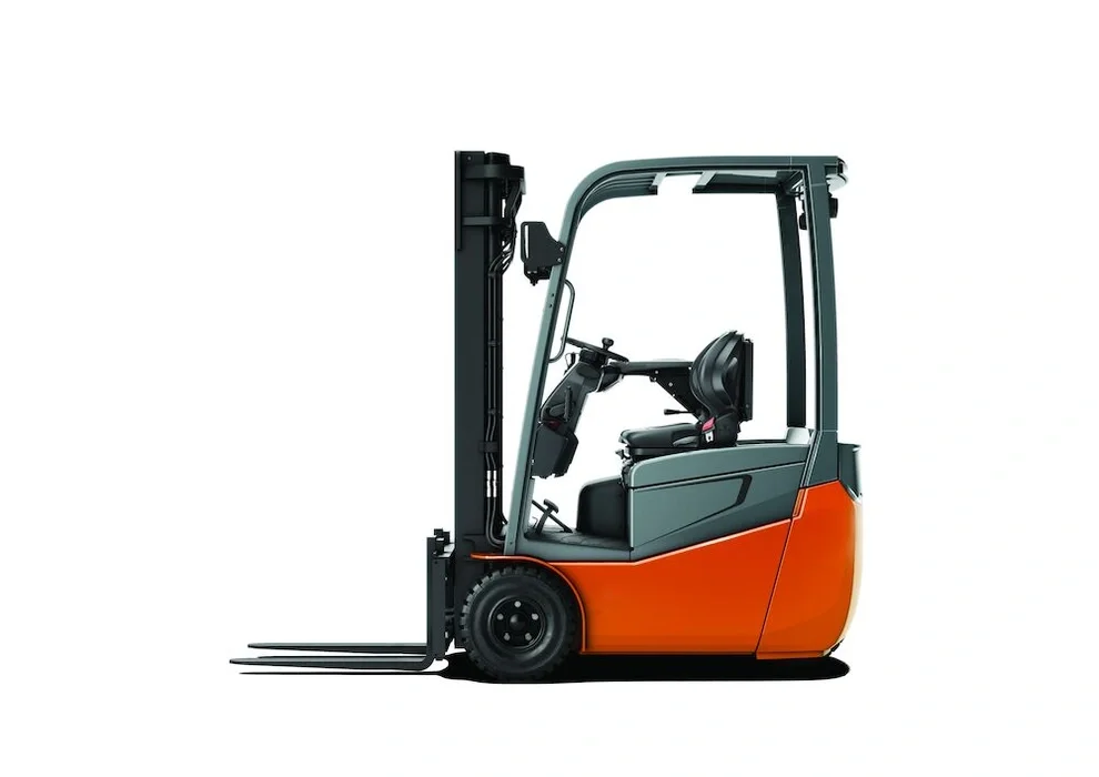 Electric counterbalanced forklift BT Cargo E2-series
