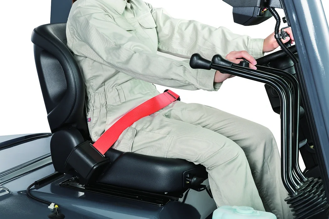 Electric counterbalanced forklift Toyota 8-series, 8FBN seatbelt close-up