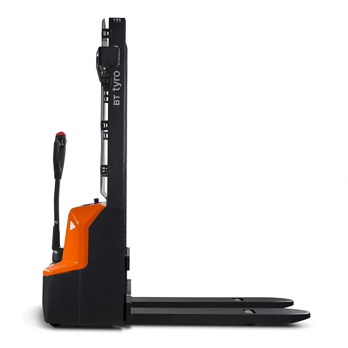 BT Tyro SHE100 walkie operated powered stacker, with forks lowered. Product photo taken from the side.